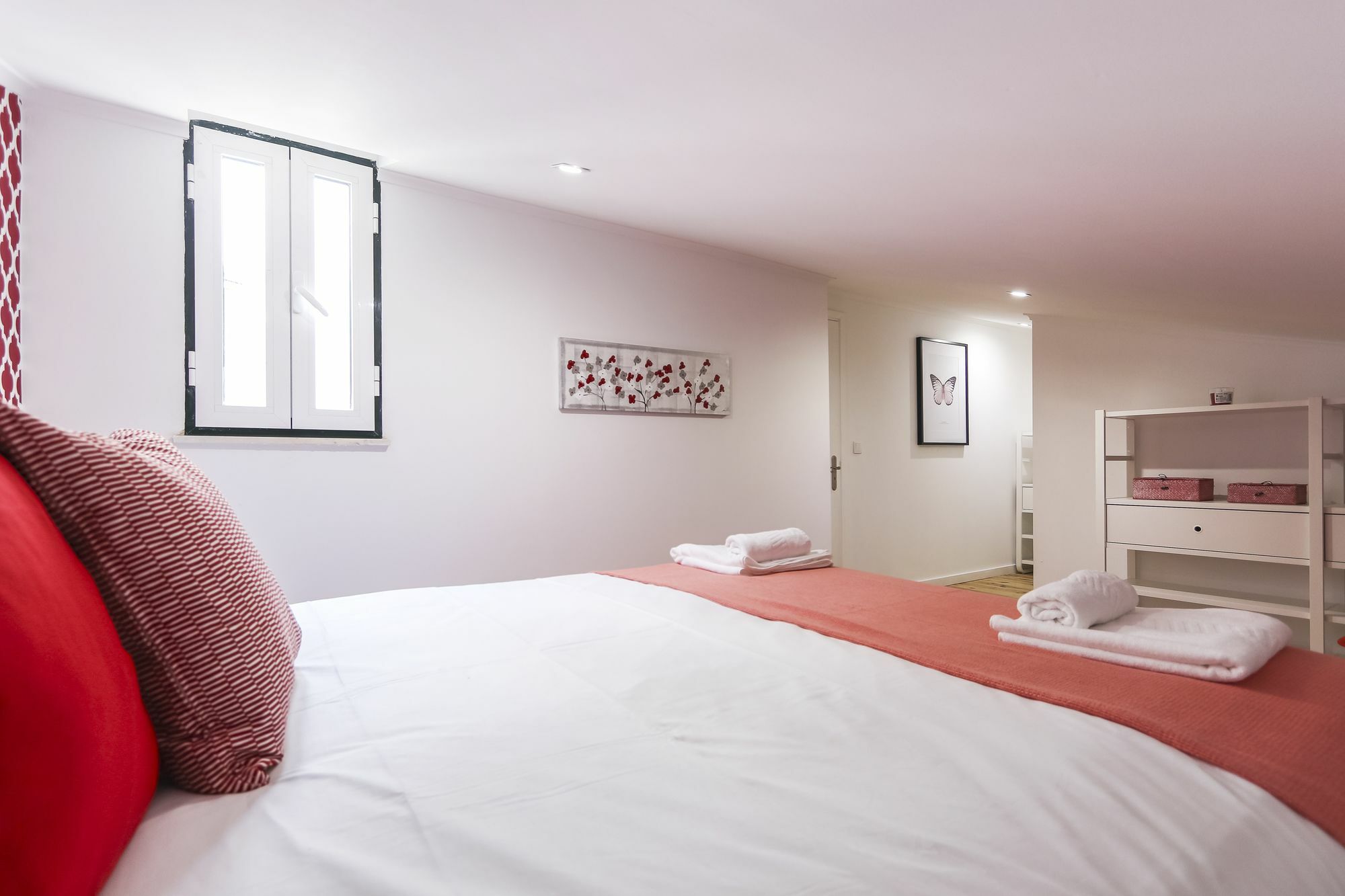 Santa Marta Deluxe By Homing Apartment ลิสบอน ภายนอก รูปภาพ